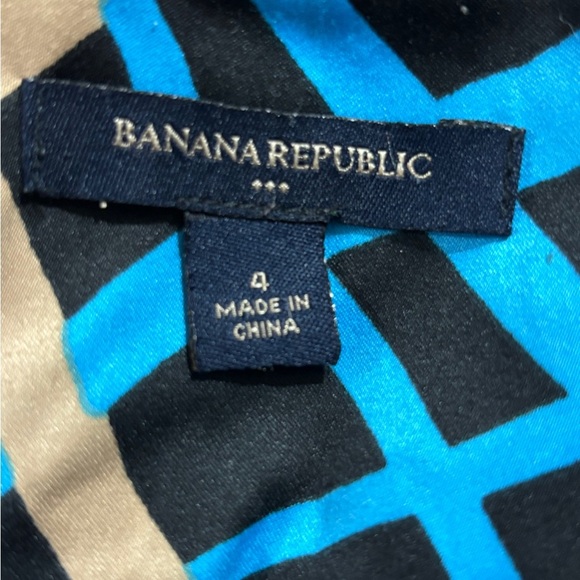 Banana Republic Blue & Tan Abstract Geometric Plaid Silky Feel Wrap Dress 4 - Picture 10 of 11